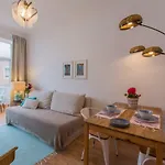 Light Filled Apartment, By Timecooler
