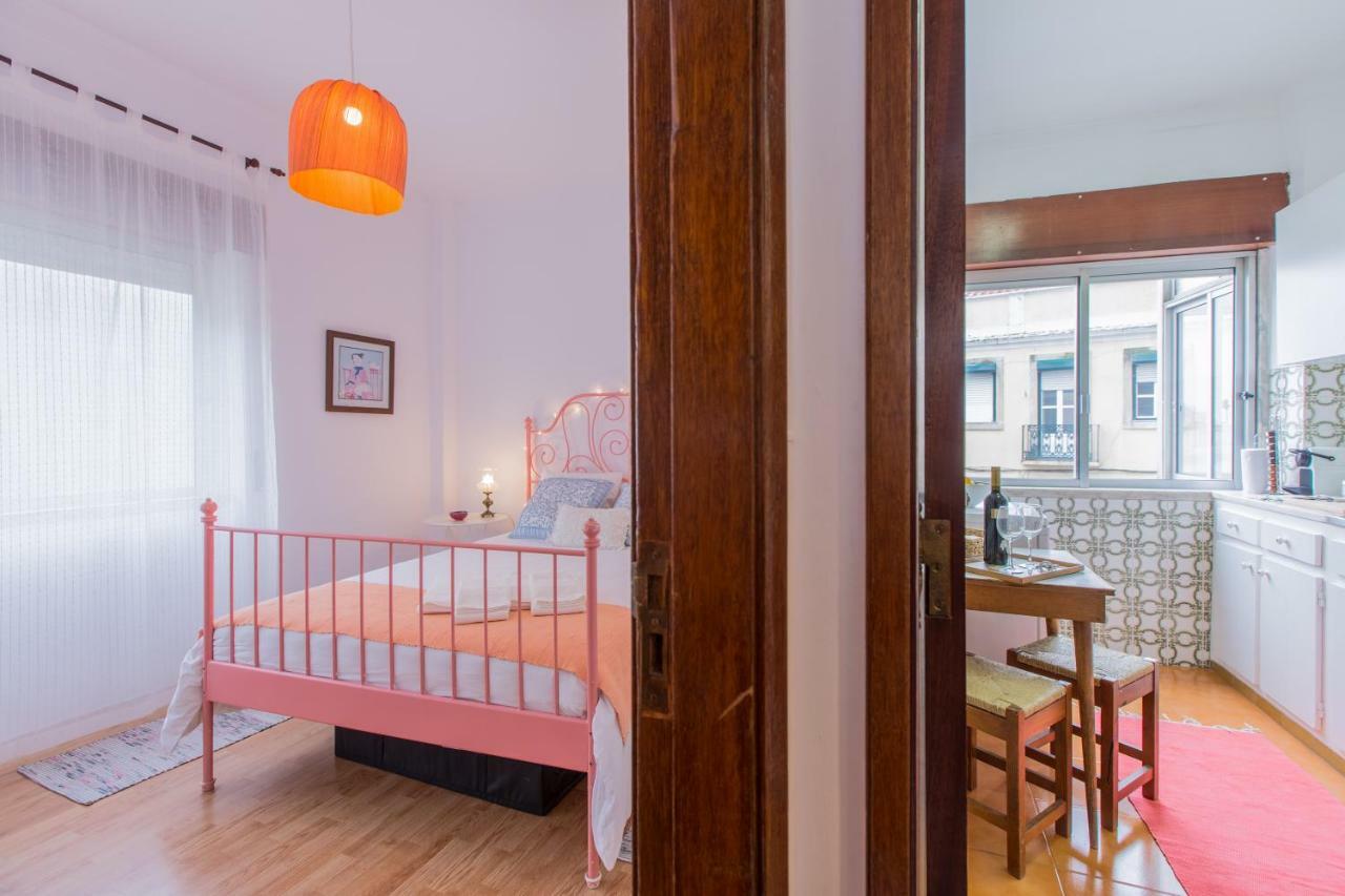 Light Filled Apartment, By Timecooler Apartment Lisbon